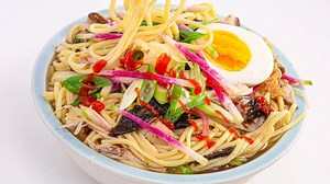 30K views · 350 reactions | Rach makes the ultimate antidote for cold, wintry weather — chicken and egg ramen. FULL RECIPE > https://rach.tv/2Gywz40 | Rachael Ray Show | Facebook