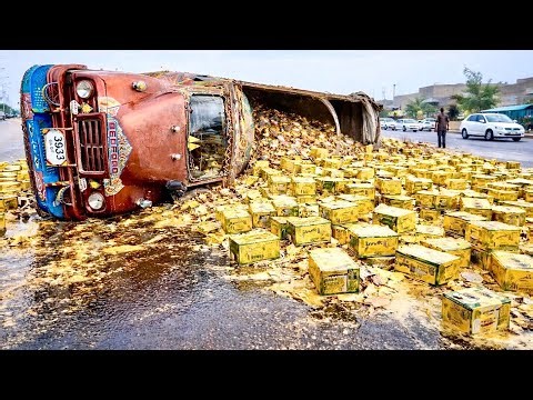 Impossible to Save! Extreme Overloaded Heavy Truck Accident