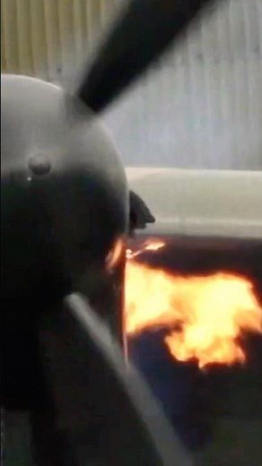 🇬🇧 AVRO LANCASTER MERLIN ENGINE START UP #shorts #plane #aviation #fyp #trending