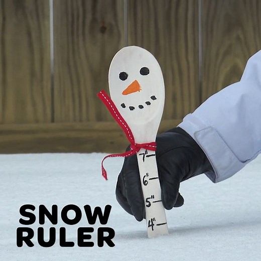 Snow rules! Measure the accumulation (big or small!) with a snowman snow ruler you can make at home ❄️📏 | Crayola