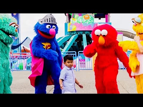 Elmo's Happy Dance with the Sesame Street Friends at Sesame Place