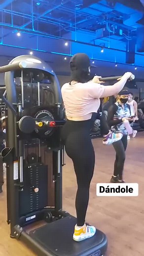 Diosa Canales: Bailes y Música Venezolana en TikTok