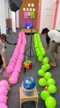 Ultimate Fight : Firts balloon pop win! Bro vs sis