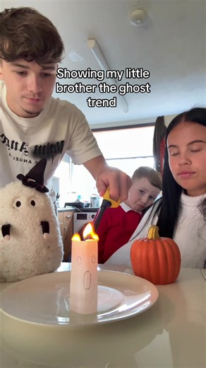Awww his reaction was hilarious 😭 #ghost #halloween #ellisandmads #trend #funnycouple