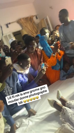 Photographe drôle gnome gnou: vidéo photo virale