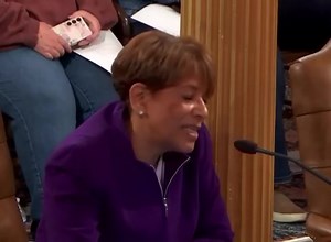 150K views · 2.5K reactions |  WARNING FOR PARENTS 2.0  Last week: “Experts know better than parents.” Now: Michigan’s interim superintendent can’t even answer a basic question about how many genders there are…and…75% of our 4th graders still can’t read. Parents — watch this and get engaged now! | Tom Leonard | Facebook