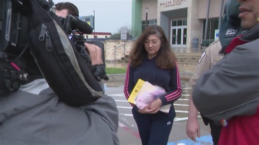 Appeals court hears case over Houston clinics shut down under abortion law