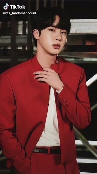 #BTS #kimsrokjin🐹💜 difrent clothes colors