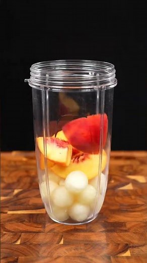 Golden Fruit Smoothie Drink Recipe | Healthy & Refreshing Tropical Smoothie 🍹