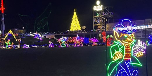 Timber Rattlers create holiday display with 1.1 million lights at Fox Cities Stadium