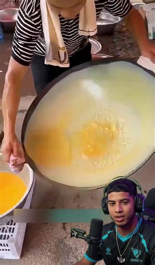 "La técnica secreta en China para crear las tortillas más grandes del mundo."😱