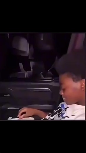 Draco (@draco.is.about.that)’s videos with Kiss of Life - Sade