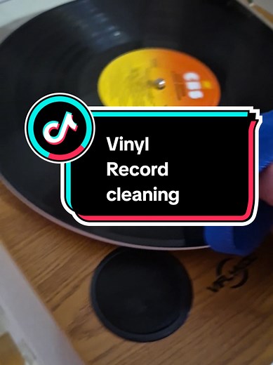 Ultimate Guide to Deep Cleaning Vinyl Records