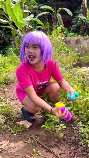 Mimin dapet anak ayam warna-warni