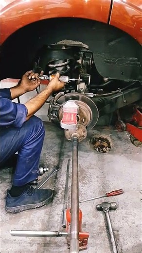 Ford Explorer rear wheel camber adjustment