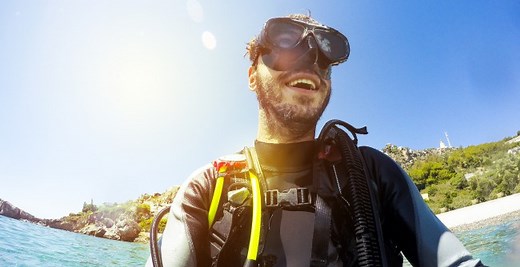 Moustache Divers: Tips for Improving your Mask Seal