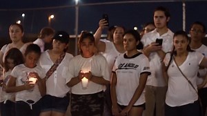 Mexicans hold candlelight vigil for victims of El Paso shooting
