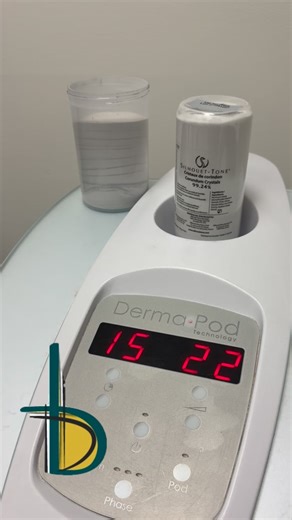 **✨ You’ve all seen a HydroFacial gunk jar… …but have you ever seen a Microdermabrasion crystal jar? 👀✨** You know those oddly satisfying gunk jars after a HydroFacial — the ones that show everything your skin was holding onto? Well, microdermabrasion has its own version… and it’s just as satisfying. Inside the crystal jar, you can actually see the dead skin, oil, and built-up texture that was gently exfoliated off during your treatment. No filters. No guessing. Just proof that your skin is get