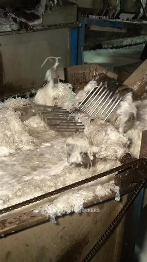 13K views · 63 reactions | Waste Plastic Bags Into Granules | Efficiently Recycling | CraftiPanda | Facebook