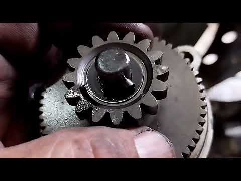 HOW TO REMOVE AND REPAIR A MOTORCYCLE STARTER