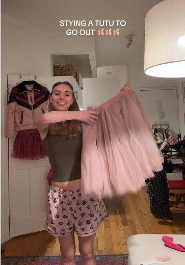 How to Style a Tutu for a Night Out