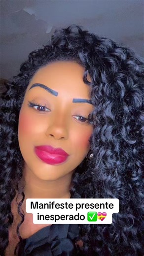 Faça isso pra ganhar Presente inesperado 💝💝. Já me segue 🩷#LeiDaAtração #manifest ##reprogamacaomental