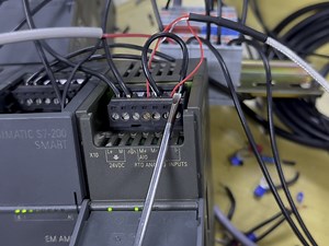 西门子200SMART使用EAR02模块直接测量PT100的热电阻温度值