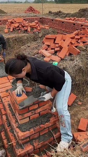 Tutorial: Symmetrical Bricklaying — The Easy Formula So You Never Misalign 😁