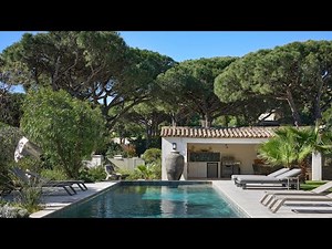 Contemporary provencal house by the sea