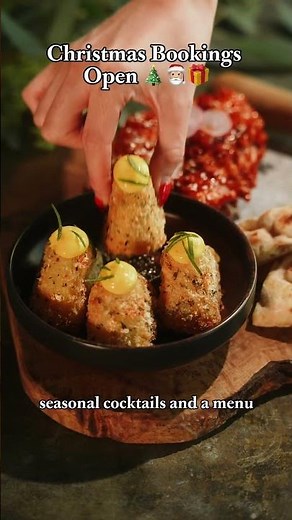 The Festive Season Is Calling 🤩🍗🍷Get booked in early using the link in our bio 🔗