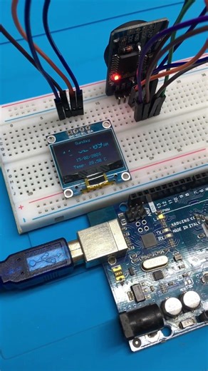 Real Time Clock with Temperature using Arduino #shorts