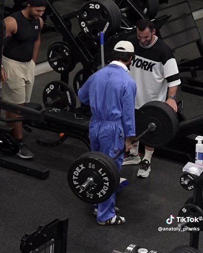 Anatoly Back Gym Prank