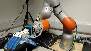 Robots Can Now Pick Fruit Without Crushing It