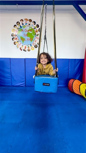 Discover a haven at We Rock The Spectrum, designed for children with special needs, including those requiring OT & Speech therapy ❤️Though it’s autism-focused, We Rock is for ALL kids to connect, play & make friends! Each area is carefully crafted to support sensory regulation, featuring: 🚂 Train table social toys 🛝 Zip-slider 🧗 Rock climbing wall tunnels 🎭 Multiple imagination stations 👶 Toddler soft play toys 🧘‍♀️ Calm room 🎨 Arts & craft corner 🤩 Multiple swings & much more! 🌟 Enjoy 