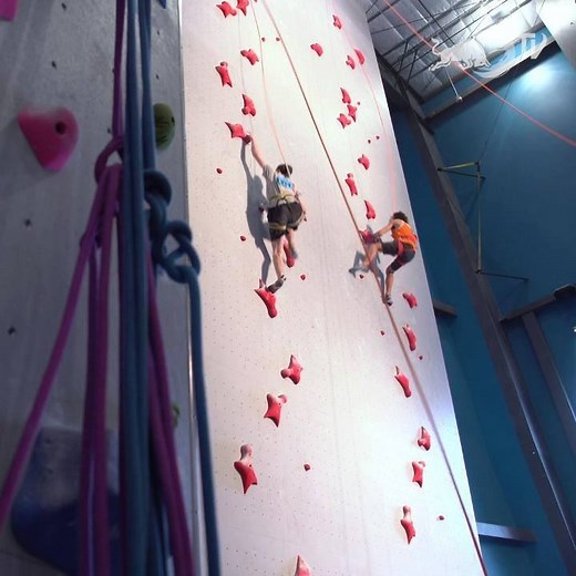 Climbing 10 meters in just 5 seconds is no easy task ⏰🧗‍♂️👏 With professional speed climbing drastically on the rise, many of the worlds top climbers are having to push themselves to move faster than ever before. Learn more about how speed climbing is shaking up the sport on the latest episode of Reel Rock on Red Bull TV | Red Bull Adventure