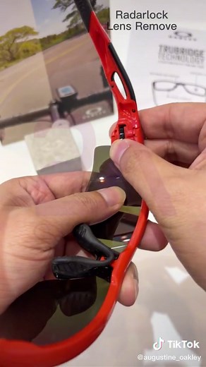 Oakley Radarlock Replacement Lens Tutorial
