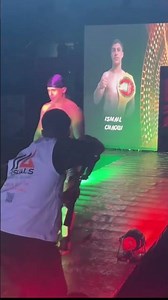 لحظة دخول الابطال المشاركين بالدوري الدولي للكيك بوكسينغ لمدينة #طنجة من تنظيم #جمعية_اصدقاء_طنجة