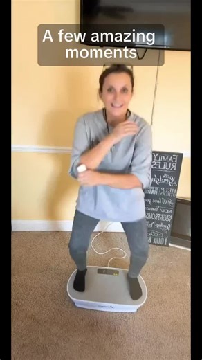 Sneak peek alert! A few moments from my LIVE. Tune in LIVE for the full experience.#tiktoklive #livehighlights