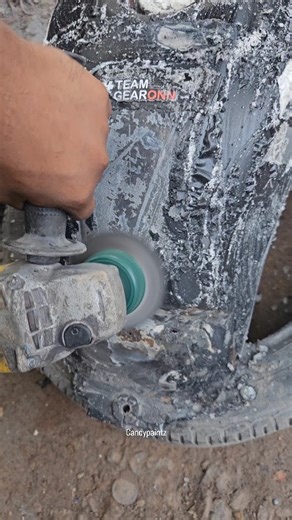 candypaintz on Instagram: "DM FOR QUALITY PAINTING WORKS PAINT REMOVING 🫵 @candy_paintz . . . #paintremover #painting #paintingworkshop #paintrestoration #reelsinstagram #automotive #candypaintz #"