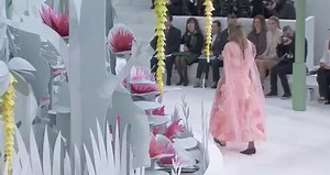 CHANEL - Spring-Summer 2015 Haute Couture Show