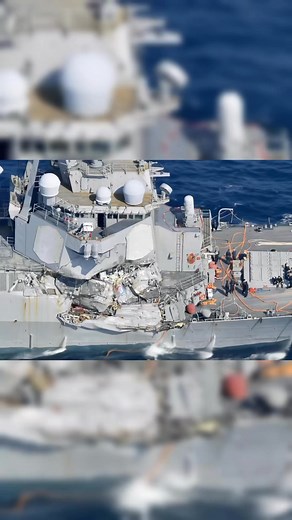 USS John S. McCain Damage 🚢 A harrowing sight: the USS John S. McCain (DDG-56) with a massive gash in its hull after a 2017 collision with a commercial tanker. The accident tragically resulted in the loss of 10 sailors and highlighted critical issues with training and readiness. This image is a stark reminder of the dangers faced at sea. #USNavy #Navy #USSMcCain #NavalHistory #Military | Phanith Media