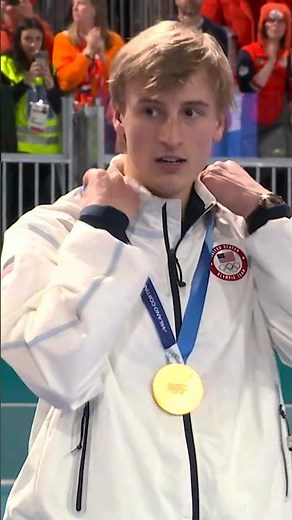 Jordan Stolz is double golden! 🦅🥇