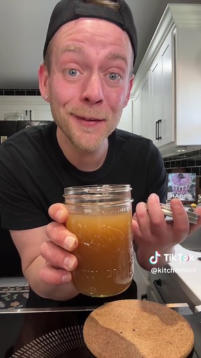 Delicious Homemade Vanilla Sauce Recipe
