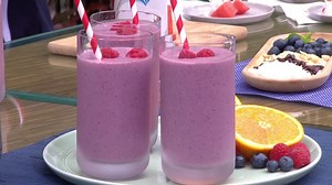 DIY recovery shake and more superfood recipes with Joy Bauer