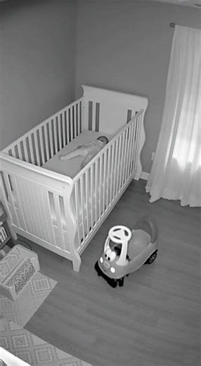 Horror video Who is driving the Car#horror #baby #caughtoncamara