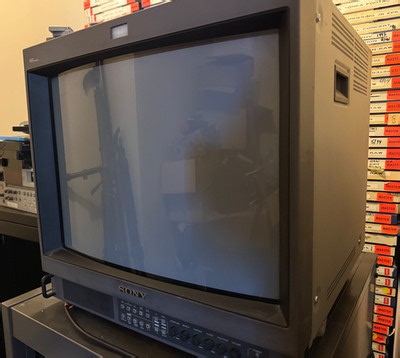 Sony PVM 20M4U - HR TRINITRON COLOR VIDEO MONITOR.   *** NO OUT OF STATE BUYERS! | eBay