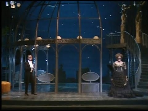 Die Fledermaus starring Dame Joan Sutherland from a Live Simulcast by The Australian Opera in 1982