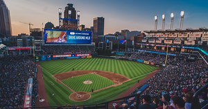 Indians deal with ticketing issues, brawls during Saturday's doubleheader