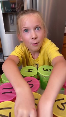 Ping Pong Bounce – Fun Cup Challenge for All Ages