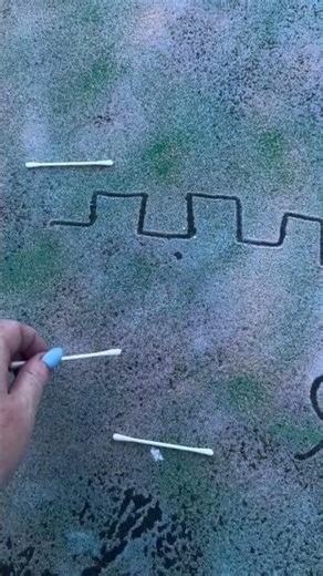 Salt Pre Writing Patterns #prewriting #eyfsliteracy #prewritingactivities #prewritingskills #eyfs